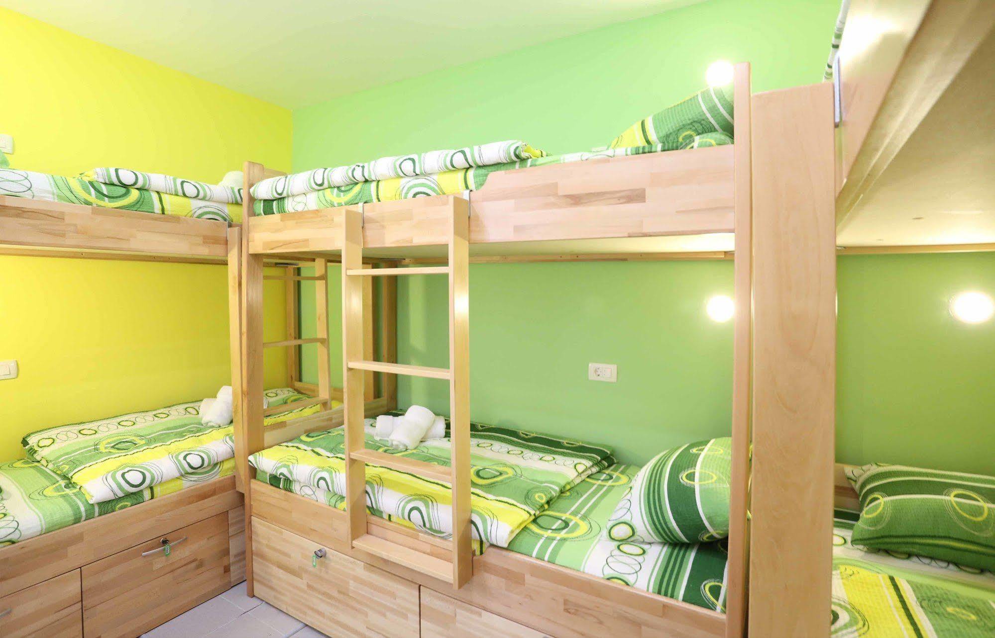 Hostel City Rest Szarajevó Kültér fotó